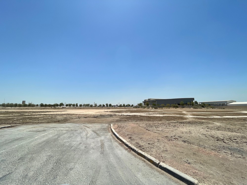 للايجار  ارض م مسيعيد