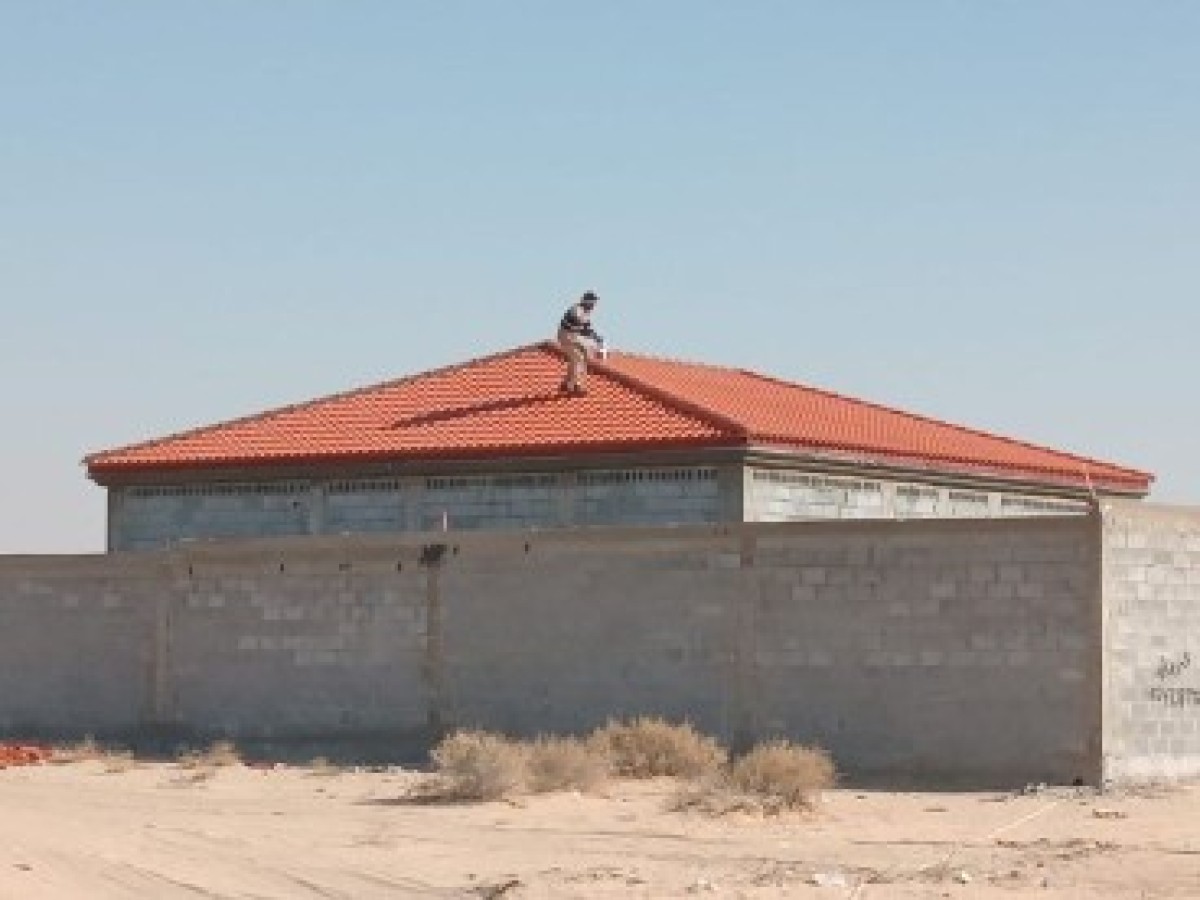 قراميد والحديد توريدووتركيب جميع انواع قراميد والحديد