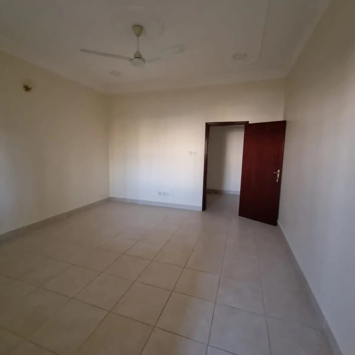 For rent an apartment in Aali housing It consists of 3 rooms and 2 bathrooms And a lounge and a kitchen The required 160 dinars Electricity not included 39993932 Abdel Fattah Hassan  Future Path Real Estate All properties are wanted directly from the owner. @masar.bh @masar.bh