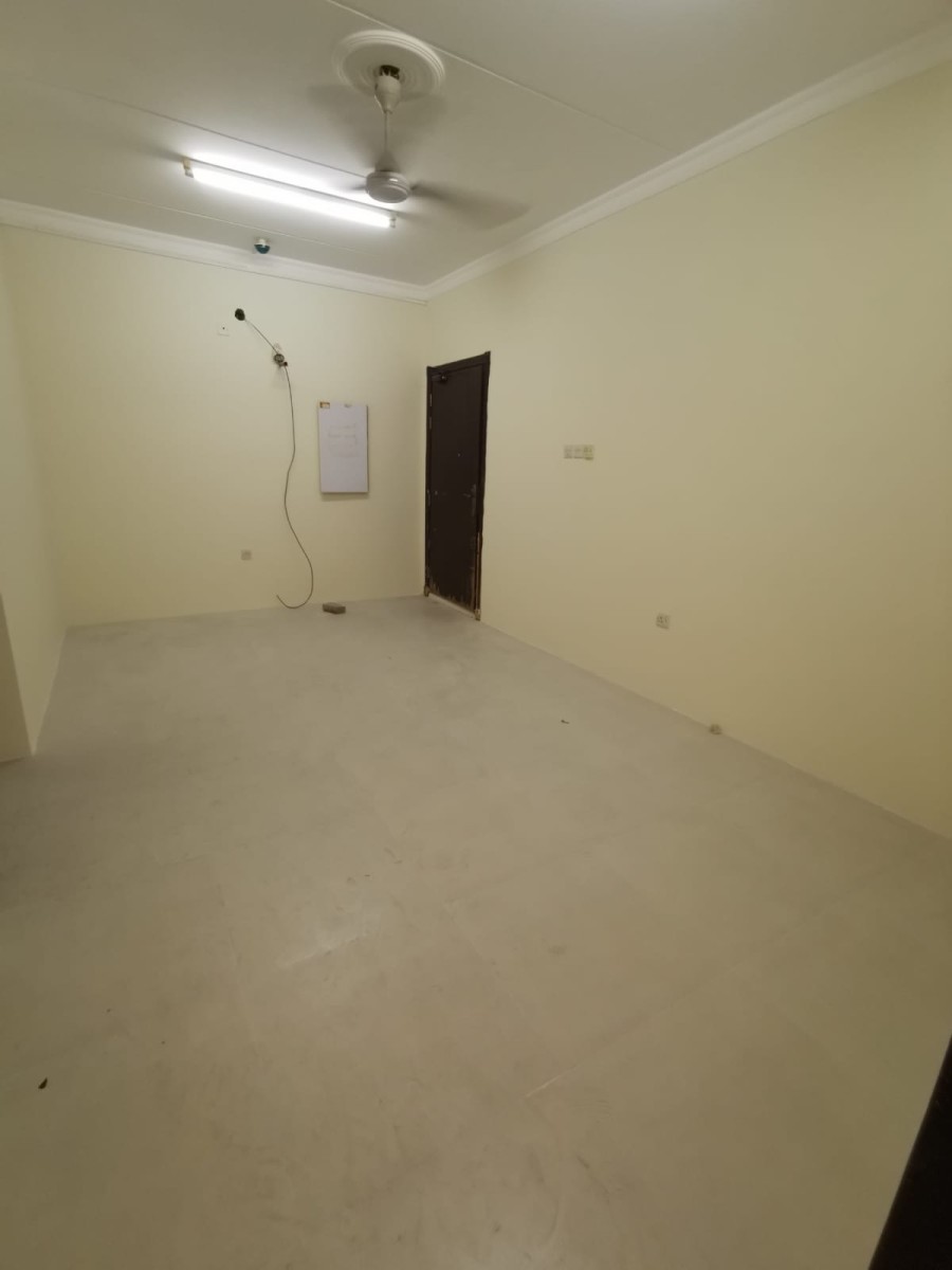 للايجار شقه شامل في الرفاع الغربي