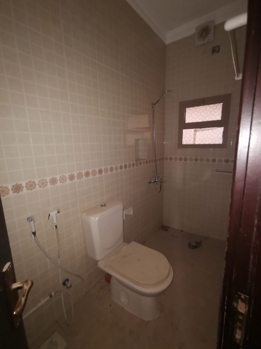 للإيجار شقة في الحجيات صوب حديقة المهاجرين