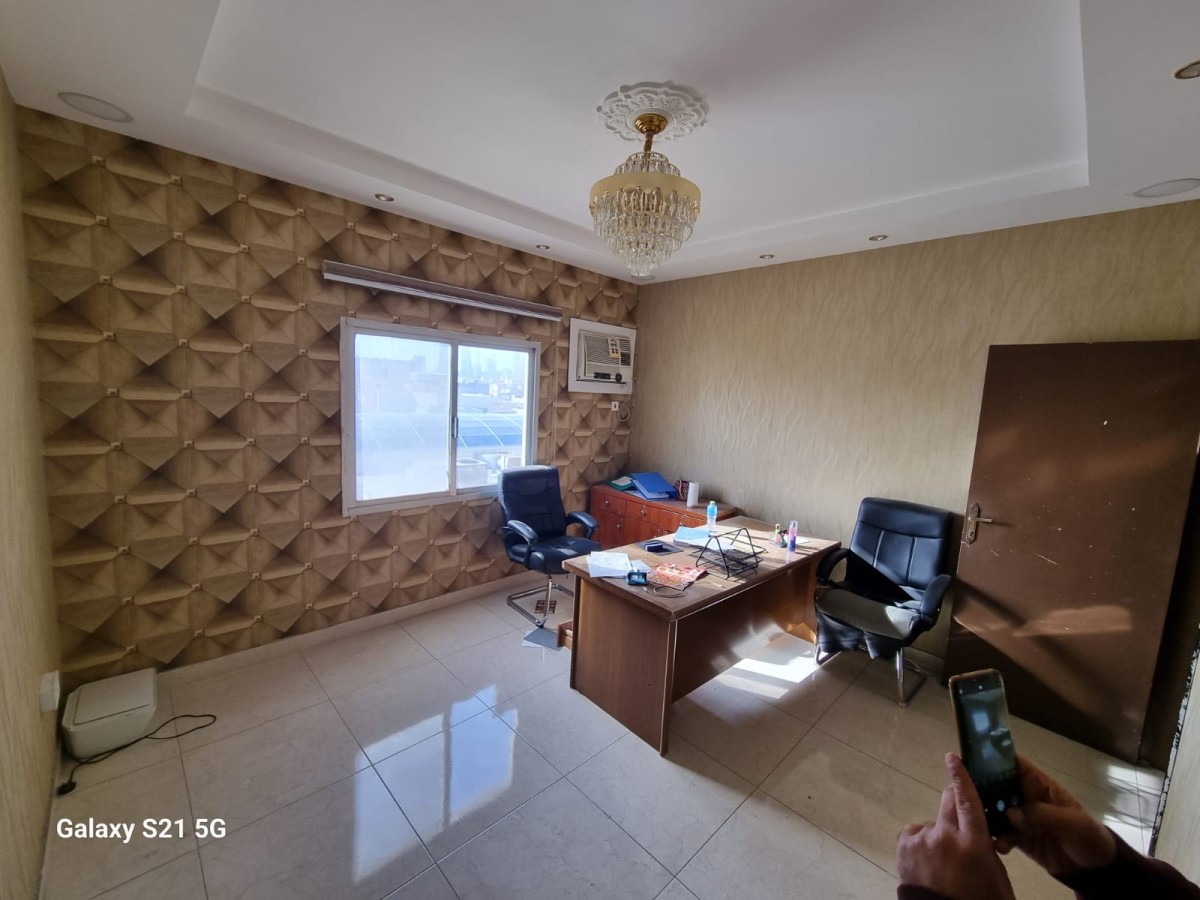 Flate Commercial 3bathroom Hoora